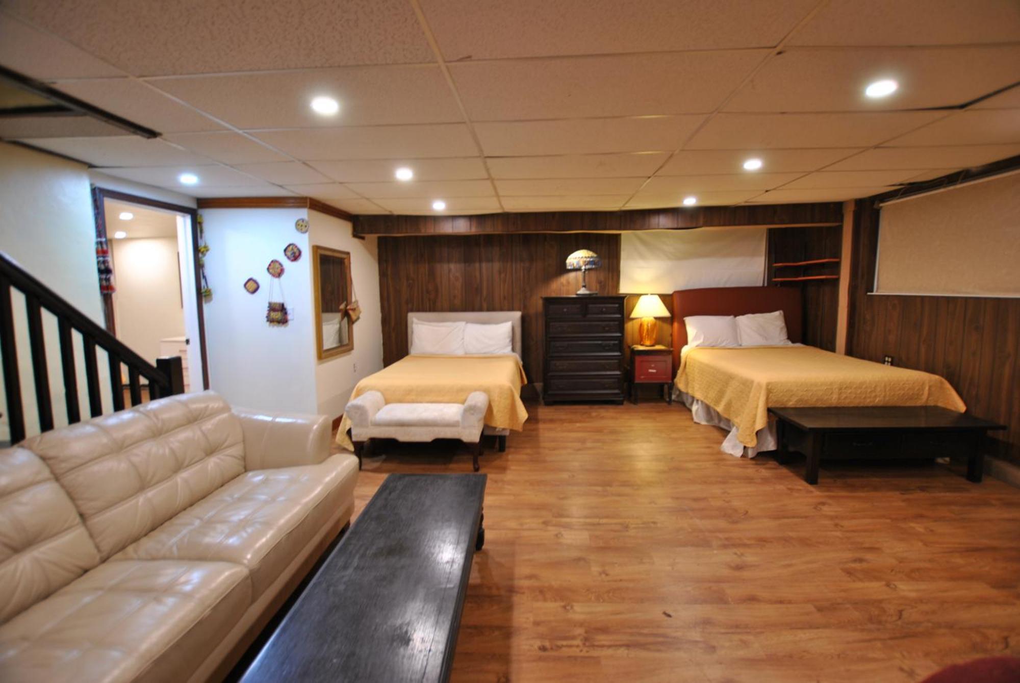 Ewr Airport Multilevel Guest House Room With 2-3 Beds Newark Ngoại thất bức ảnh
