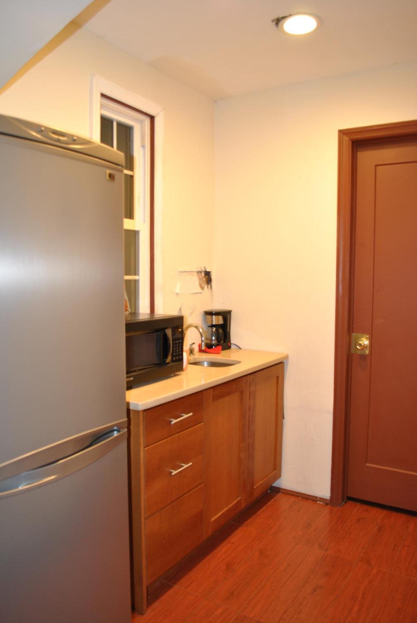 Ewr Airport Multilevel Guest House Room With 2-3 Beds Newark Ngoại thất bức ảnh